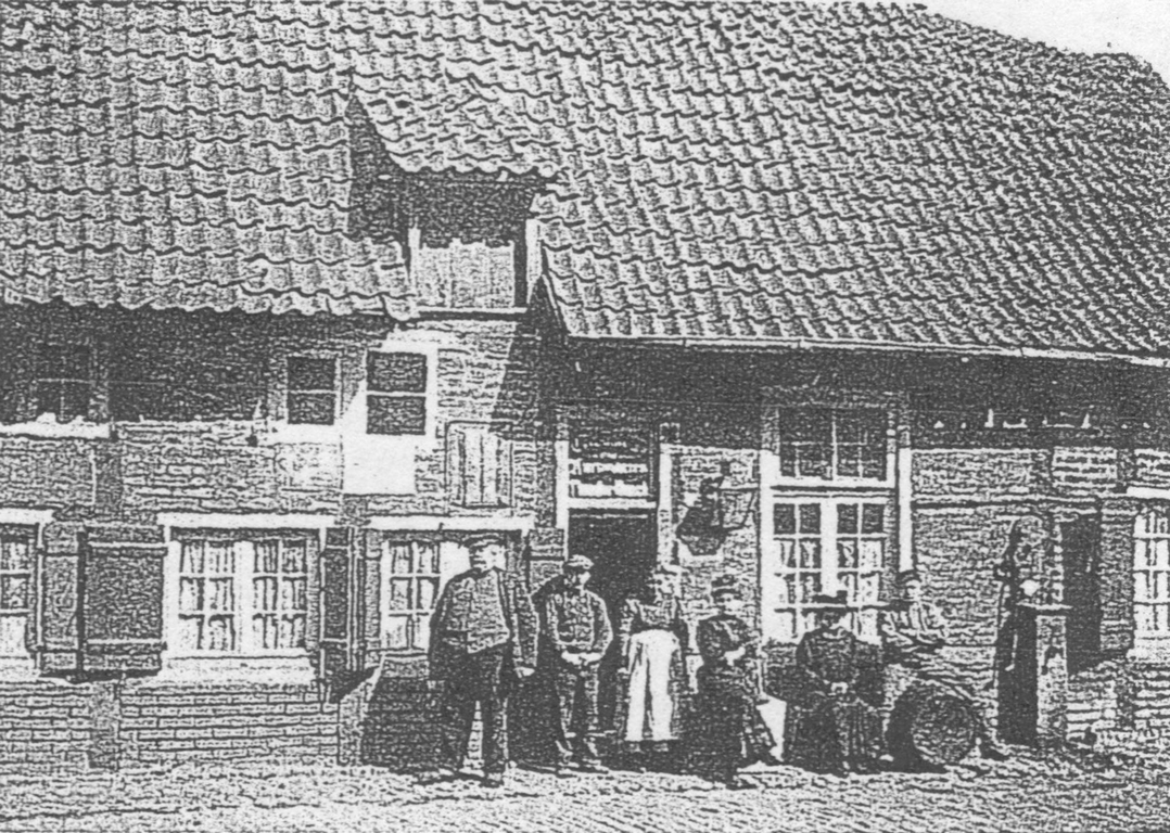 Die Aufnahme zeigt das Wohnhaus von Franz und Elisabeth Möllenkamp (um 1900).